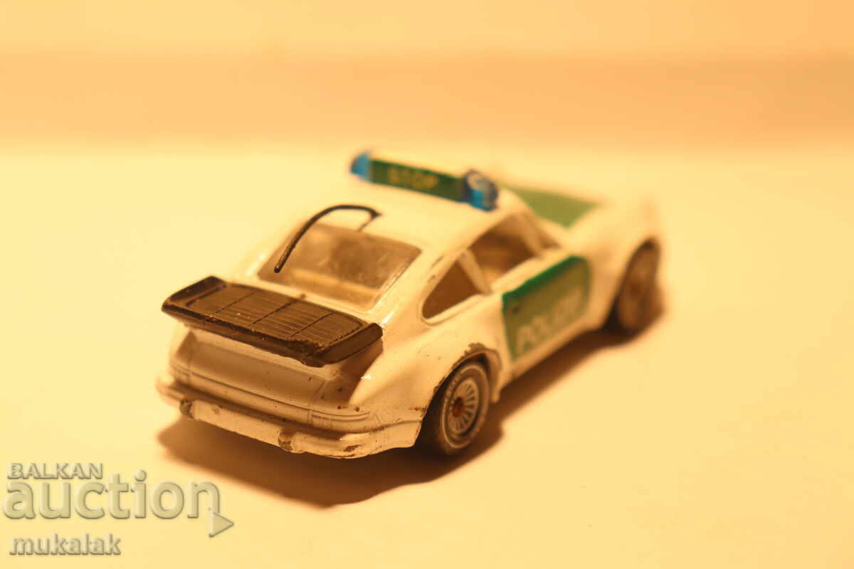 1/64 SIKU PORSCHE POLICE POLICE CAR TOY MODEL - 6 1/64 SIKU PORSCHE POLICE POLICE CAR TOY MODEL - 6