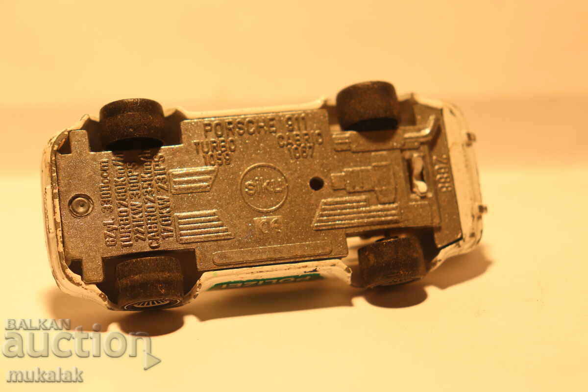 1/64 SIKU PORSCHE POLICE POLICE CAR TOY MODEL - 7 1/64 SIKU PORSCHE POLICE POLICE CAR TOY MODEL - 7