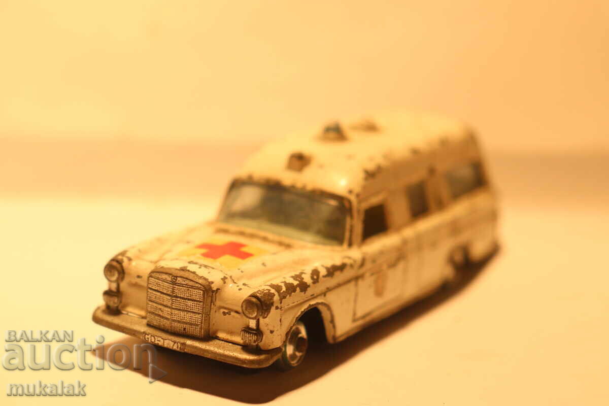 Аукцион 1/64? MATCHBOX MERCEDES ЛИНЕЙКА КОЛИЧКА ИГРАЧКА МОДЕЛ Аукцион 1/64? MATCHBOX MERCEDES ЛИНЕЙКА КОЛИЧКА ИГРАЧКА МОДЕЛ
