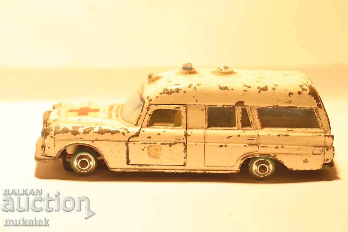 1/64? MATCHBOX MERCEDES ЛИНЕЙКА КОЛИЧКА ИГРАЧКА МОДЕЛ 1/64? MATCHBOX MERCEDES ЛИНЕЙКА КОЛИЧКА ИГРАЧКА МОДЕЛ