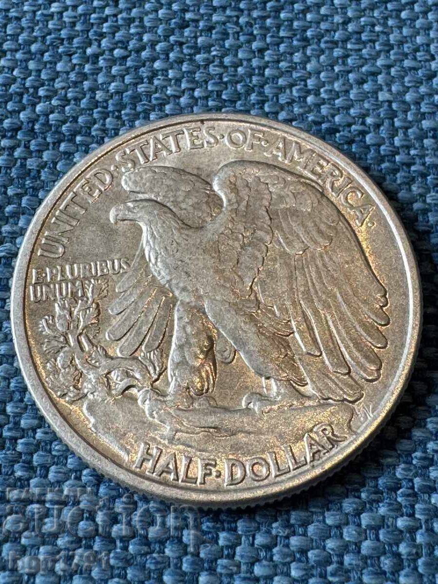 Халф долар 1942 САЩ UNC сребро с цена 100.00 лв. | € 51.13
