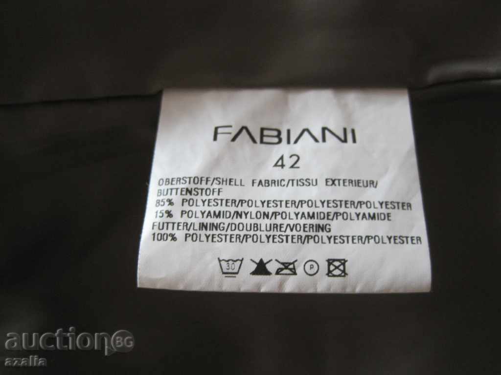 Delivery of Women's green jacket