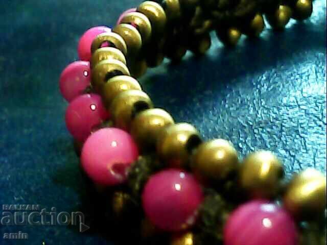 Delivery of 2 pieces old gold-plated earrings with natural stones