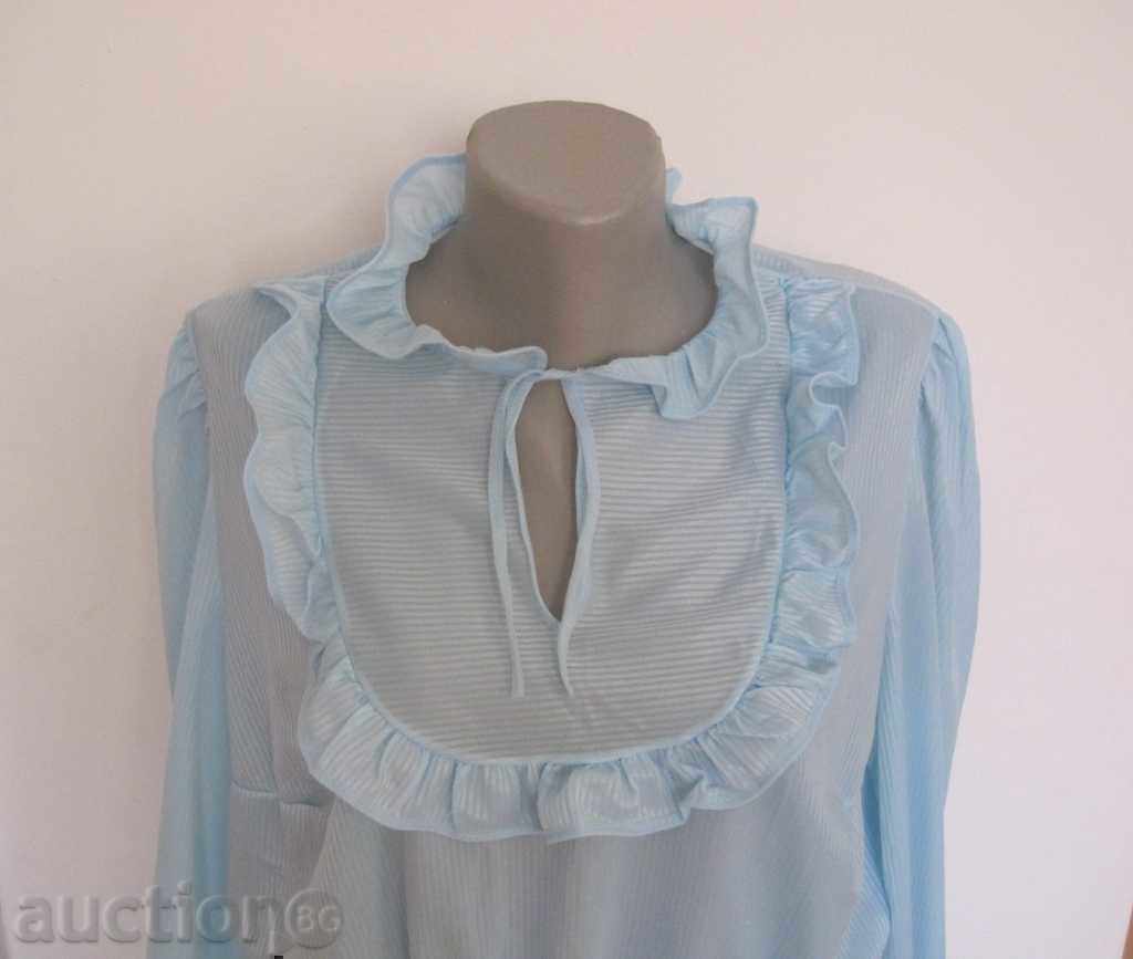 Pijama albastru deschis cu preț € 7.67 | 15.00 BGN Pijama albastru deschis cu preț € 7.67 | 15.00 BGN