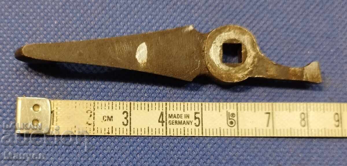 Spare parts, locking wedge for a rifle with price 15.00 BGN | € 7.67 Spare parts, locking wedge for a rifle with price 15.00 BGN | € 7.67