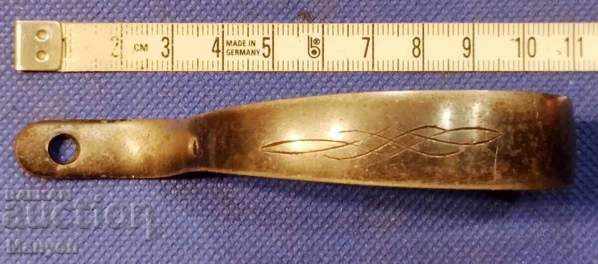 Аукцион Резервни части, спускова скоба за пушка. Аукцион Резервни части, спускова скоба за пушка.