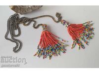 Colier cu ciucuri din mărgele