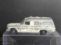 Matchbox Lesney No. 3C Mercedes Ambulance 1967