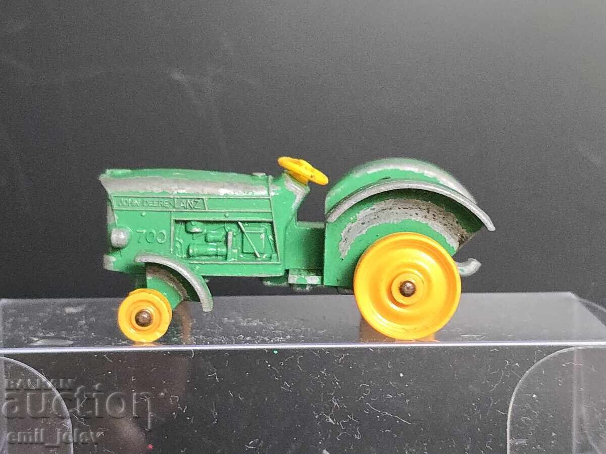 Matchbox Lesney No. 50B John Deere-Lanz Tractor 1954-1968