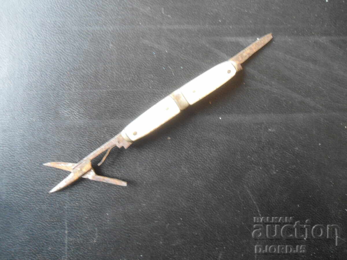 Old pocket legs - 5 Old pocket legs - 5