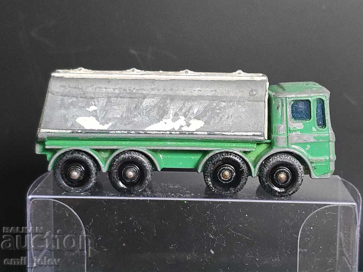 Matchbox Lesney No. 32C Leyland Petrol Tanker 1968 with price 4.99 BGN | € 2.55