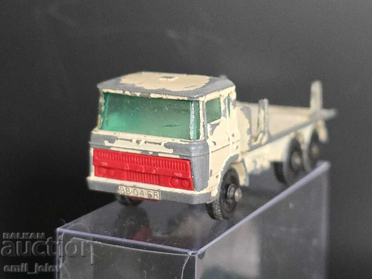 Auction  Matchbox Lesney No. 58C DAF Girder Truck 1968