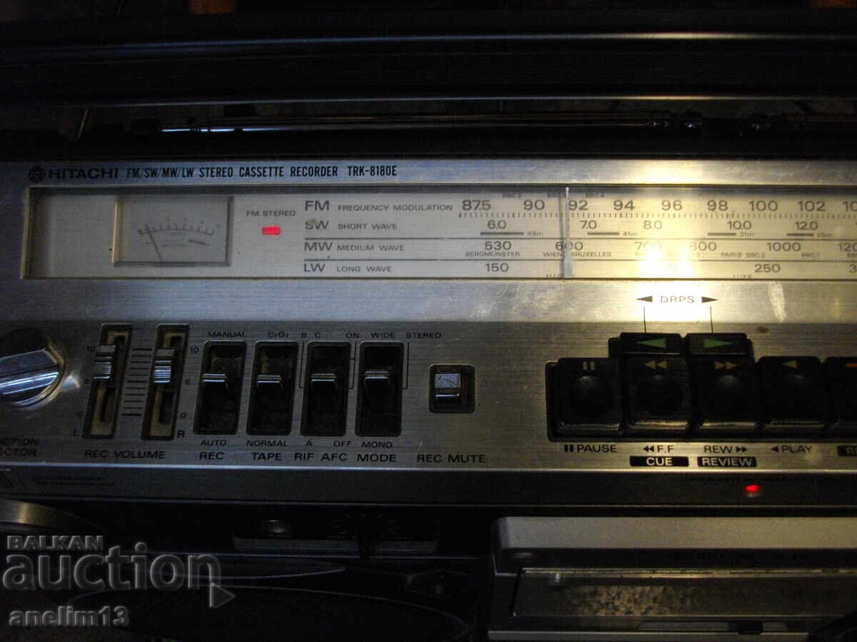 Παράδοση Συλλεκτικό Ραδιοκασετόφωνο HITACHI TRK-8180E JAPAN