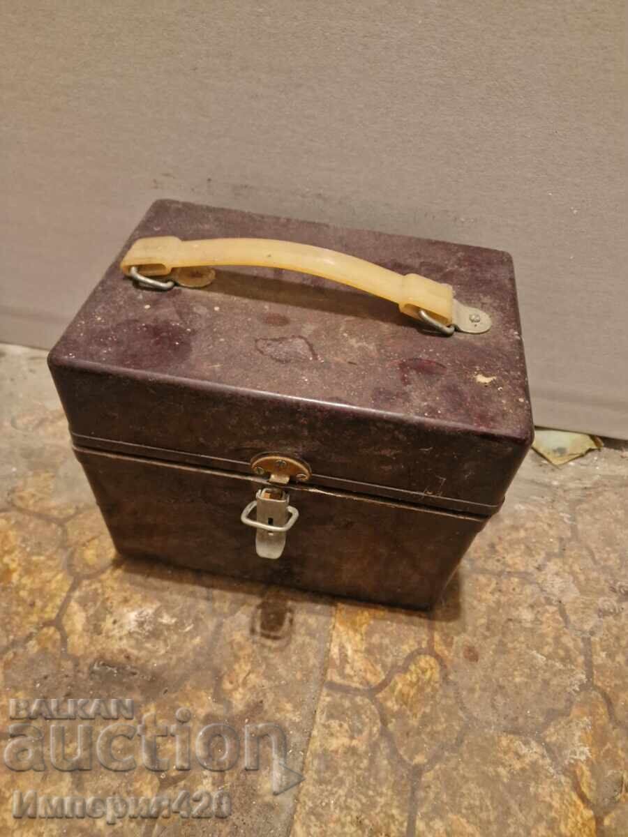 Megohmmeter, telephone TAP 77 and detonator - 5 Megohmmeter, telephone TAP 77 and detonator - 5