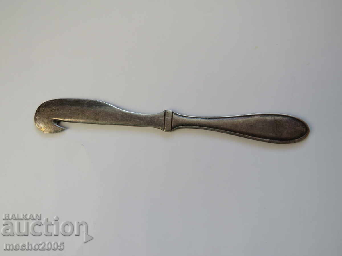 Delivery of Butter Knife Marking D.R.G.M Delivery of Butter Knife Marking D.R.G.M