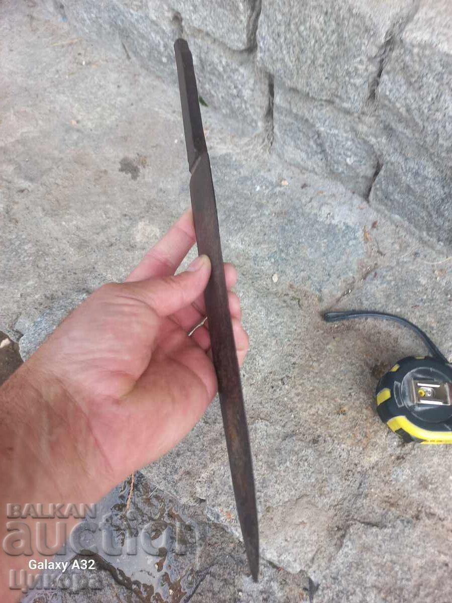 ΠΑΛΙΟ ΣΦΥΡΗΛΑΤΟ ΛΕΠΙΔΙ ΜΑΧΑΙΡΙ ΚΑΡΑΚΟΥΛΑΚ - 6