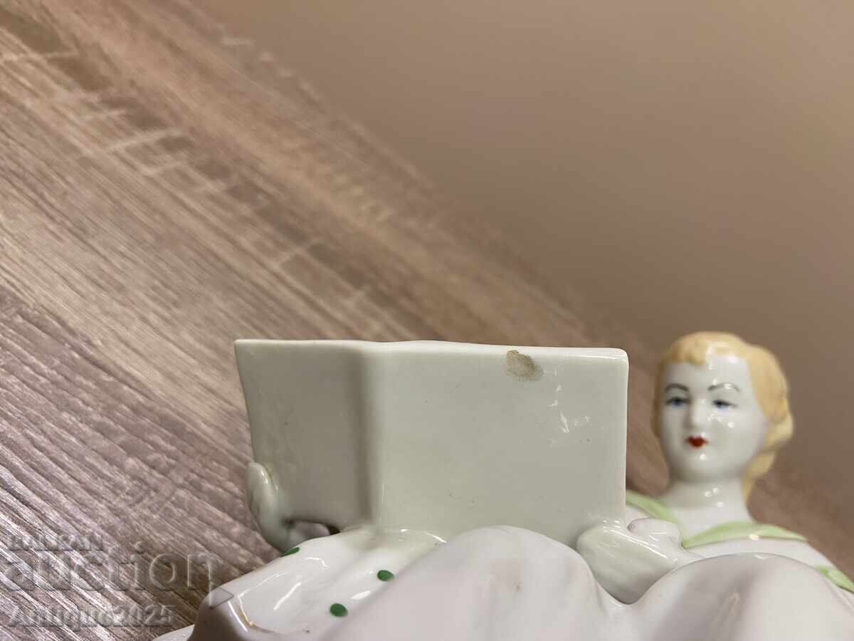 Statuetă "Prima carte" - 5