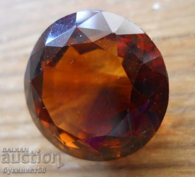 Фасетиран полускъпоценен камък - гранат хесонит - 17,5 ct с цена 35.00 лв. | € 17.90