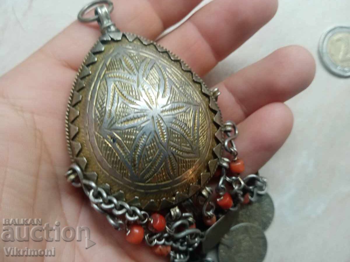 Аукцион Трепка,Възрожденски накит,сачан,османски монети,корал