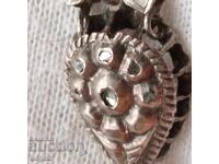 Διαμαντένιο μενταγιόν. Ασήμι