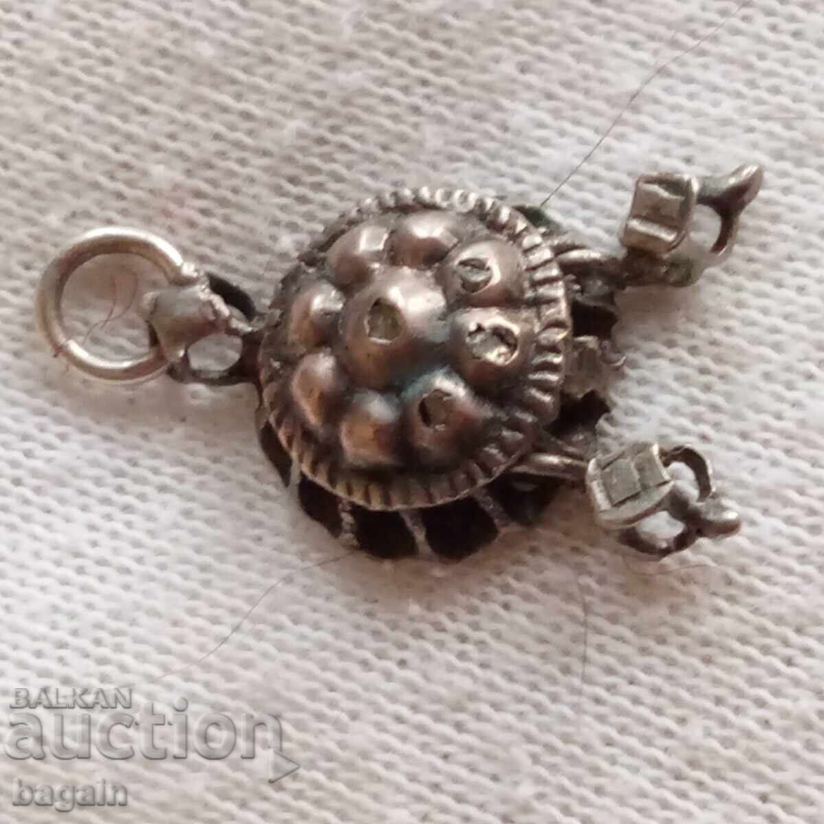 Аукцион Сребърен медальон с диаманти. Аукцион Сребърен медальон с диаманти.