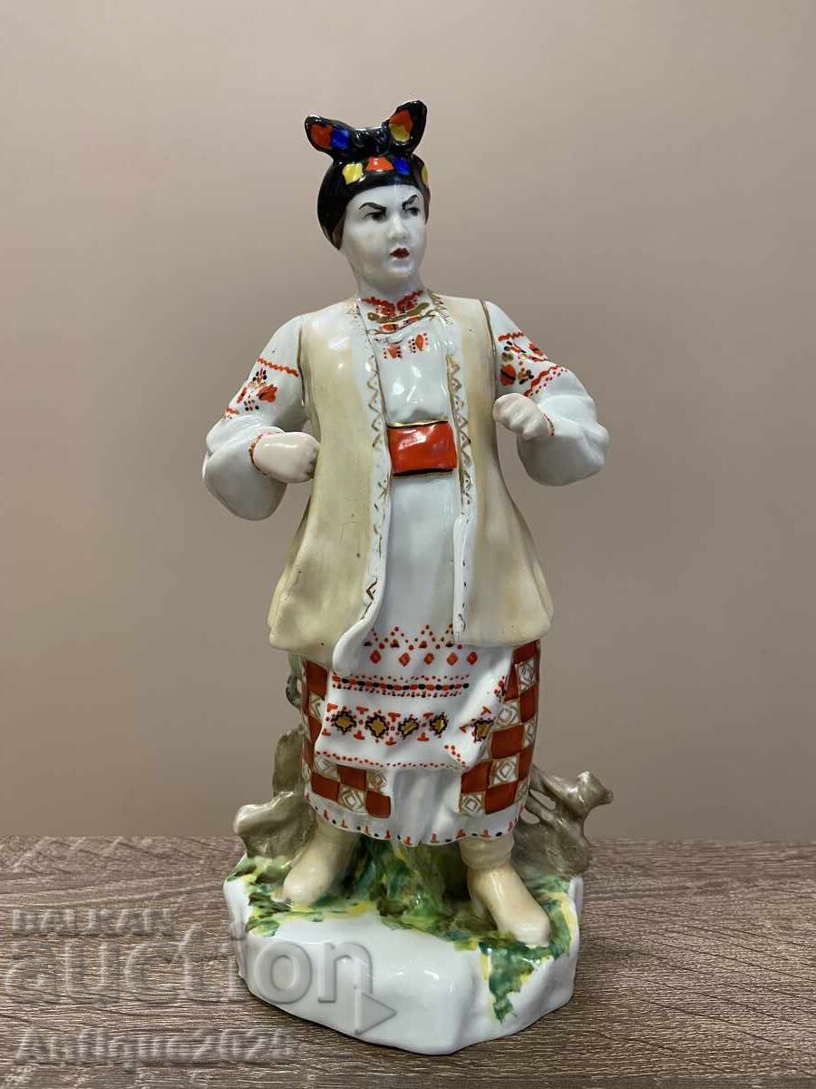 Порцеланова статуетка „Одарка“