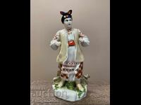 Порцеланова статуетка „Одарка“