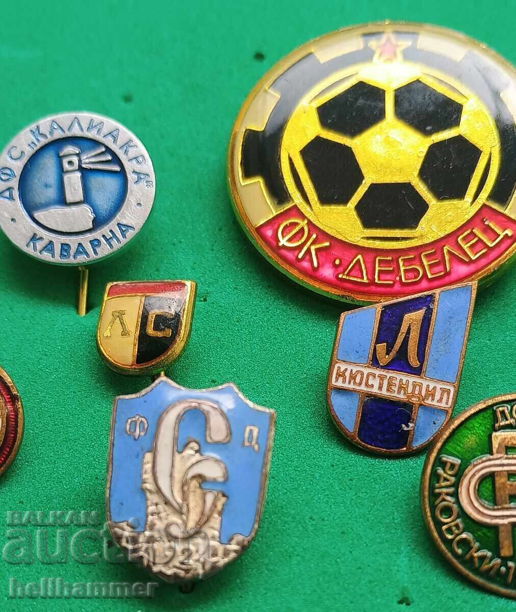 Аукцион Стари български футболни значки Аукцион Стари български футболни значки