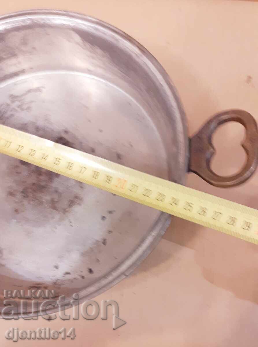 Copper Tray Old with price € 20.00 | 39.12 BGN