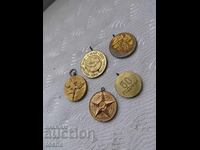 Παρτίδα παρασημοφοριών, μετάλλια, σήματα στήθους. BZC