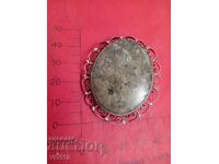 Antique brooch green marble