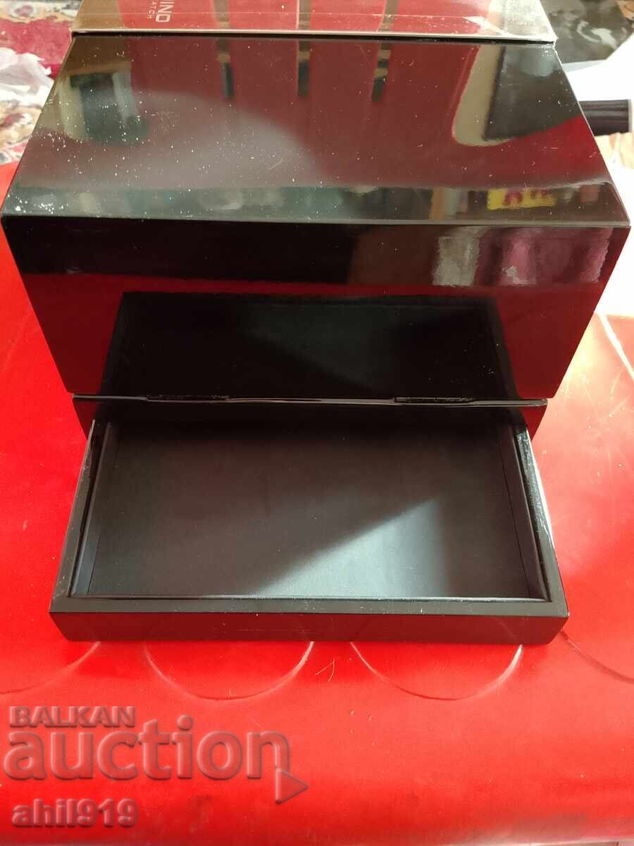 Candino Watch Box - 5 Candino Watch Box - 5