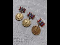 Παρτίδα παρασημοφοριών, μετάλλια, σήματα στήθους. BZC