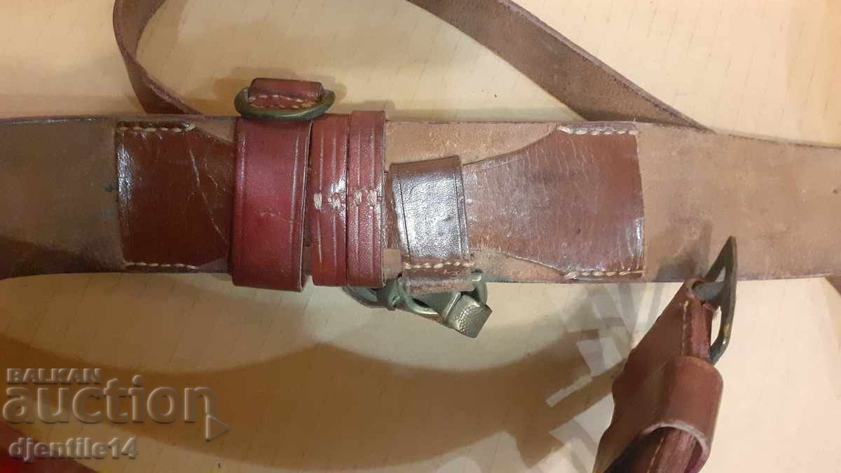 Auction Military Leather Officer's Belt Auction Military Leather Officer's Belt
