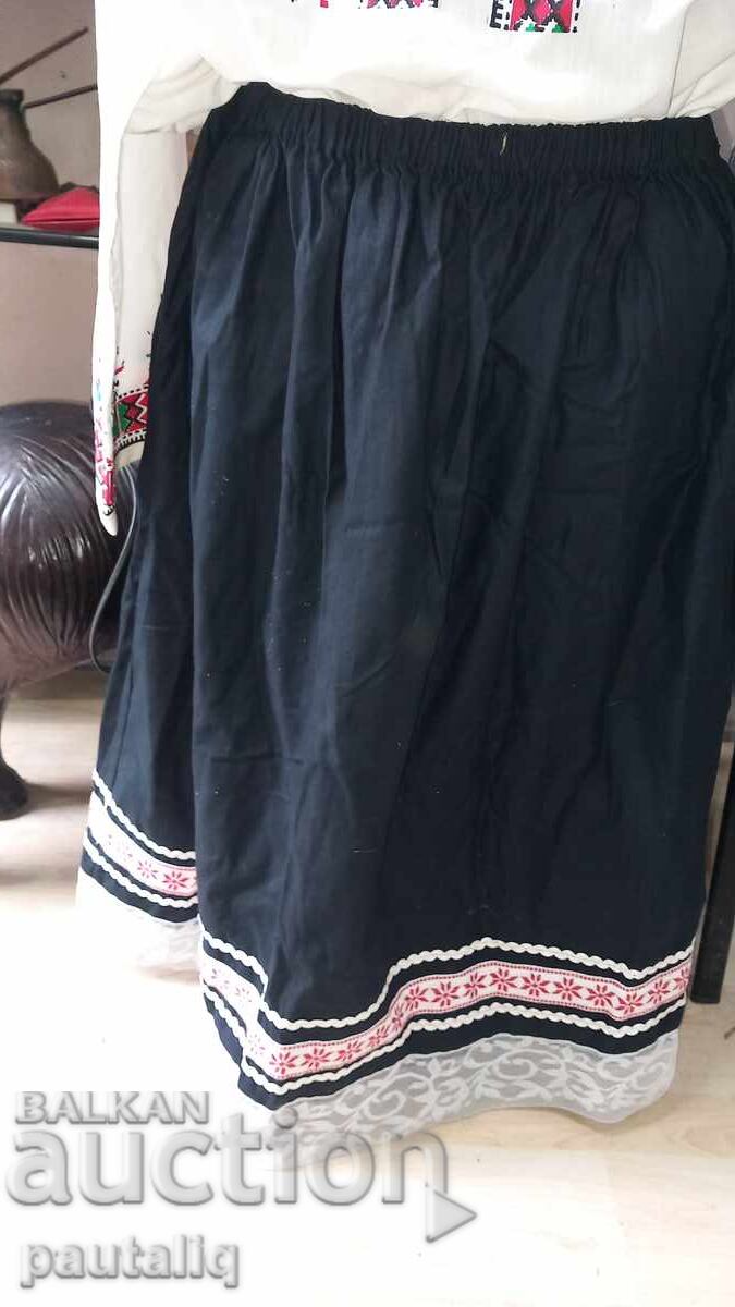 COSTUME FOLK - 5 COSTUME FOLK - 5