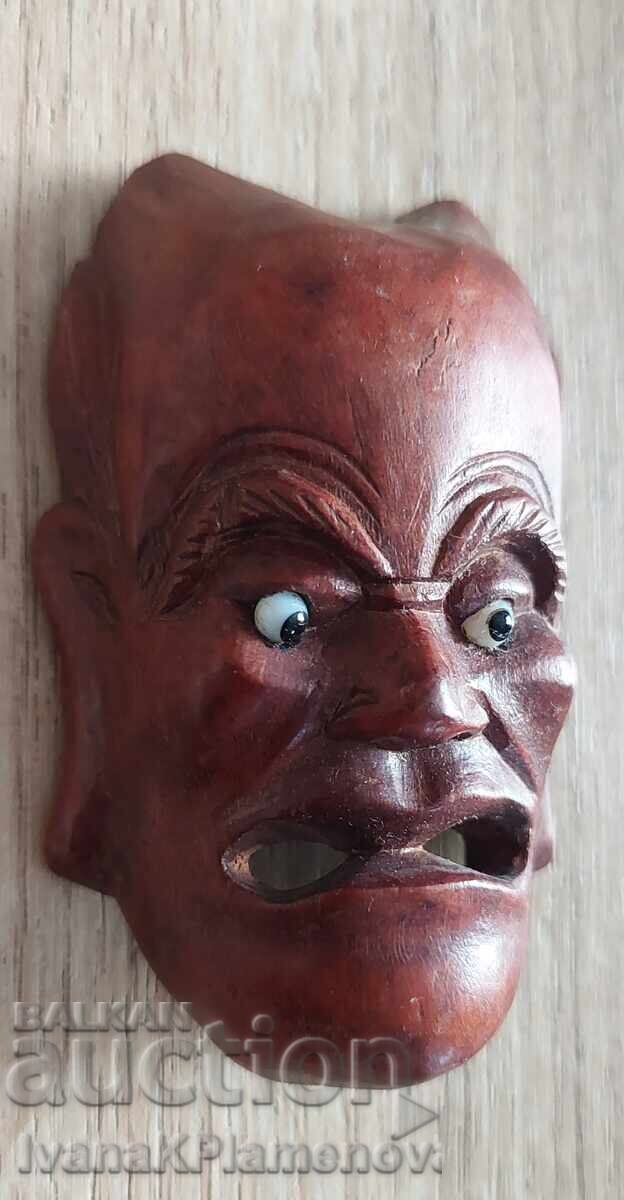 Auction Woodcarving for connoisseurs Auction Woodcarving for connoisseurs