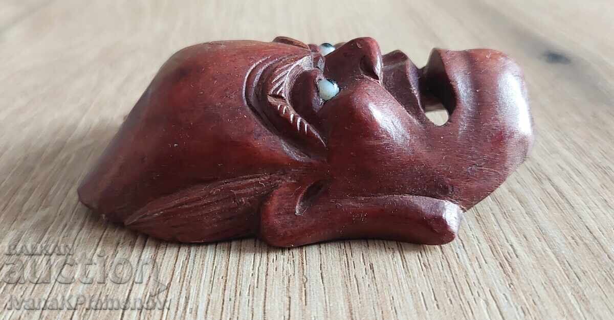 Delivery of Woodcarving for connoisseurs Delivery of Woodcarving for connoisseurs