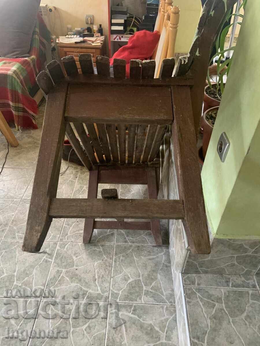 OLD GARDEN WOODEN BENCH FOR TWO OLD LOVERS - 5