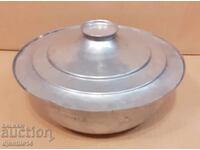 Πιάτο παλιό μεγάλο με καπάκι αλουμινίου