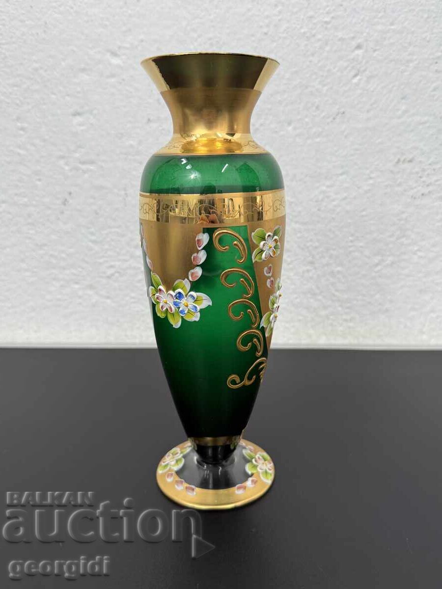 Bohemian glass vase in "Victorian" style. No. 7600 - 5 Bohemian glass vase in "Victorian" style. No. 7600 - 5