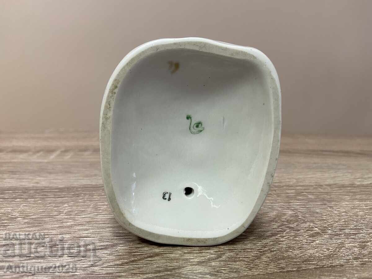 Delivery of Porcelain figurine "Taras Bulba" Delivery of Porcelain figurine "Taras Bulba"