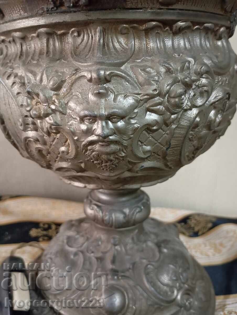 Vintage table lamp with price 174.00 BGN | € 88.96