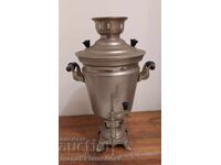 Samovar rusesc pentru cunoscători