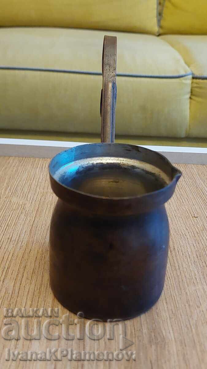 Auction  Copper cezve for connoisseurs