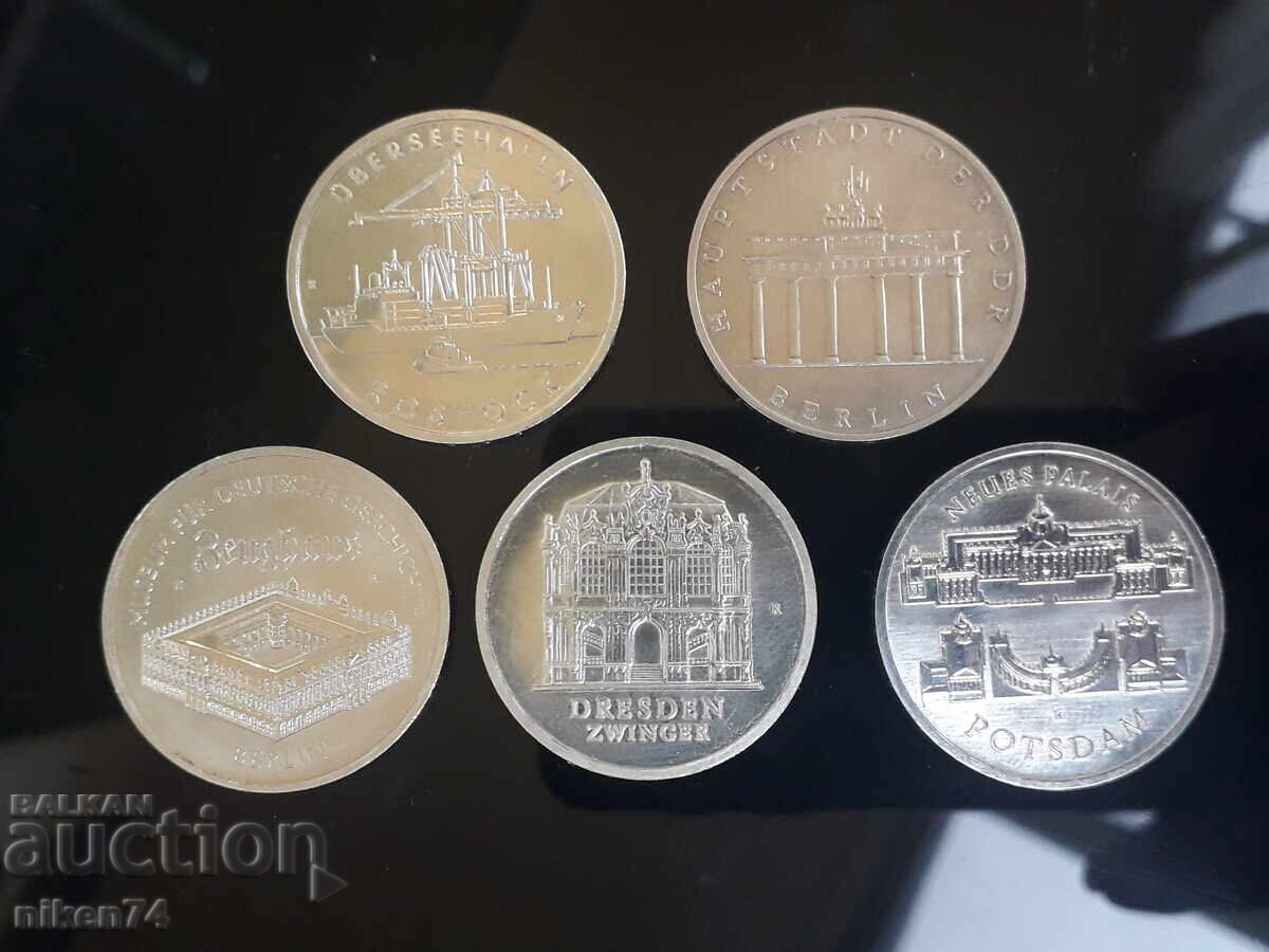 Lot de 5 bucăți de 5 mărci comemorative Deutsche DDR Lot de 5 bucăți de 5 mărci comemorative Deutsche DDR
