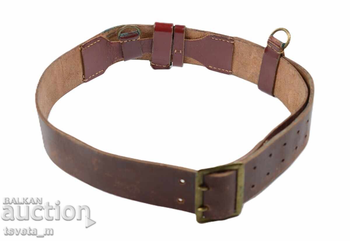 Παράδοση Στρατιωτική αξιωματικός ζώνη με πορτοπέι