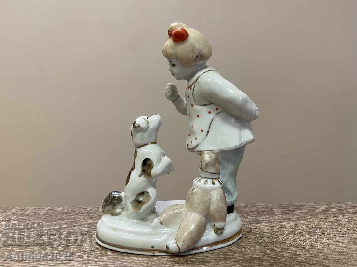 Figurine "Childhood. Girl with a puppy. Let's see, take it!"