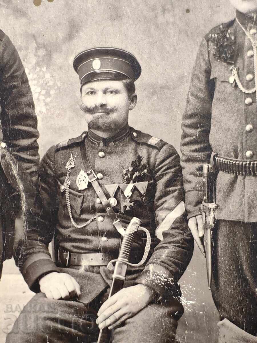 Delivery of SOLDIERS RARE BADGE ORDER MEDAL MILITARY PHOTO Delivery of SOLDIERS RARE BADGE ORDER MEDAL MILITARY PHOTO