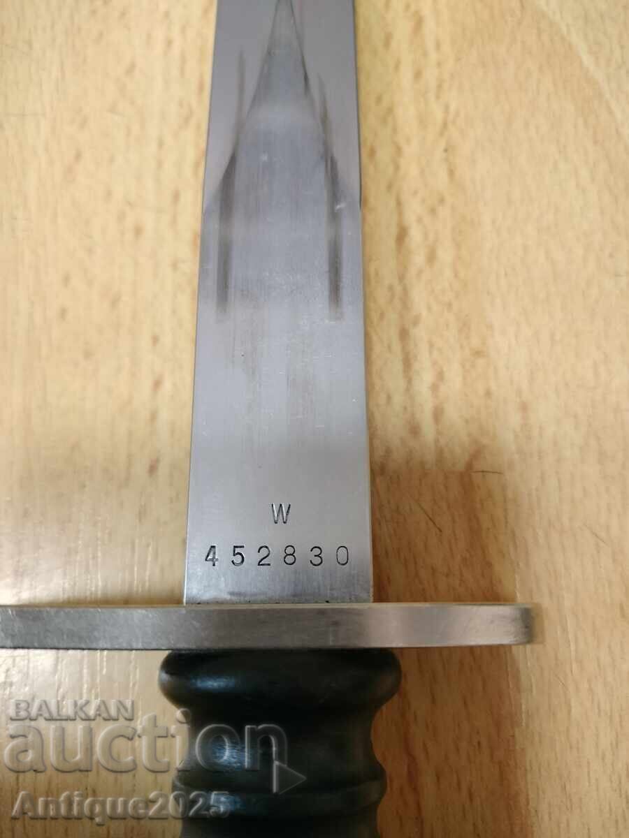 Delivery of Swiss Knife
