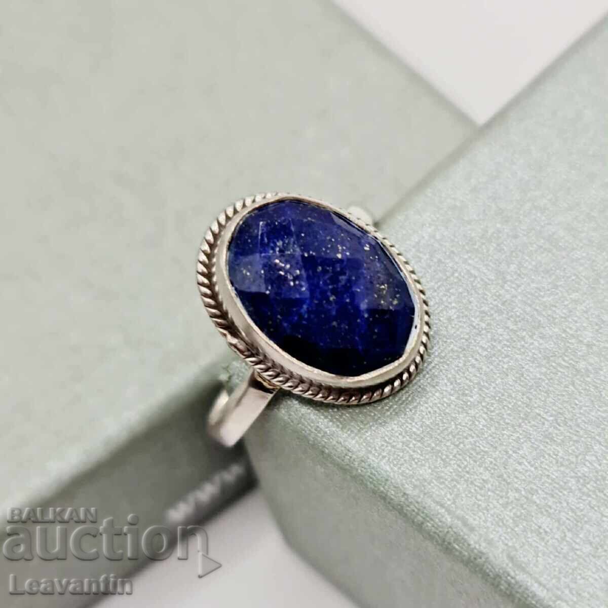 Ασημένιο δαχτυλίδι με Λάπις με τιμή 54.00 BGN | € 27.61